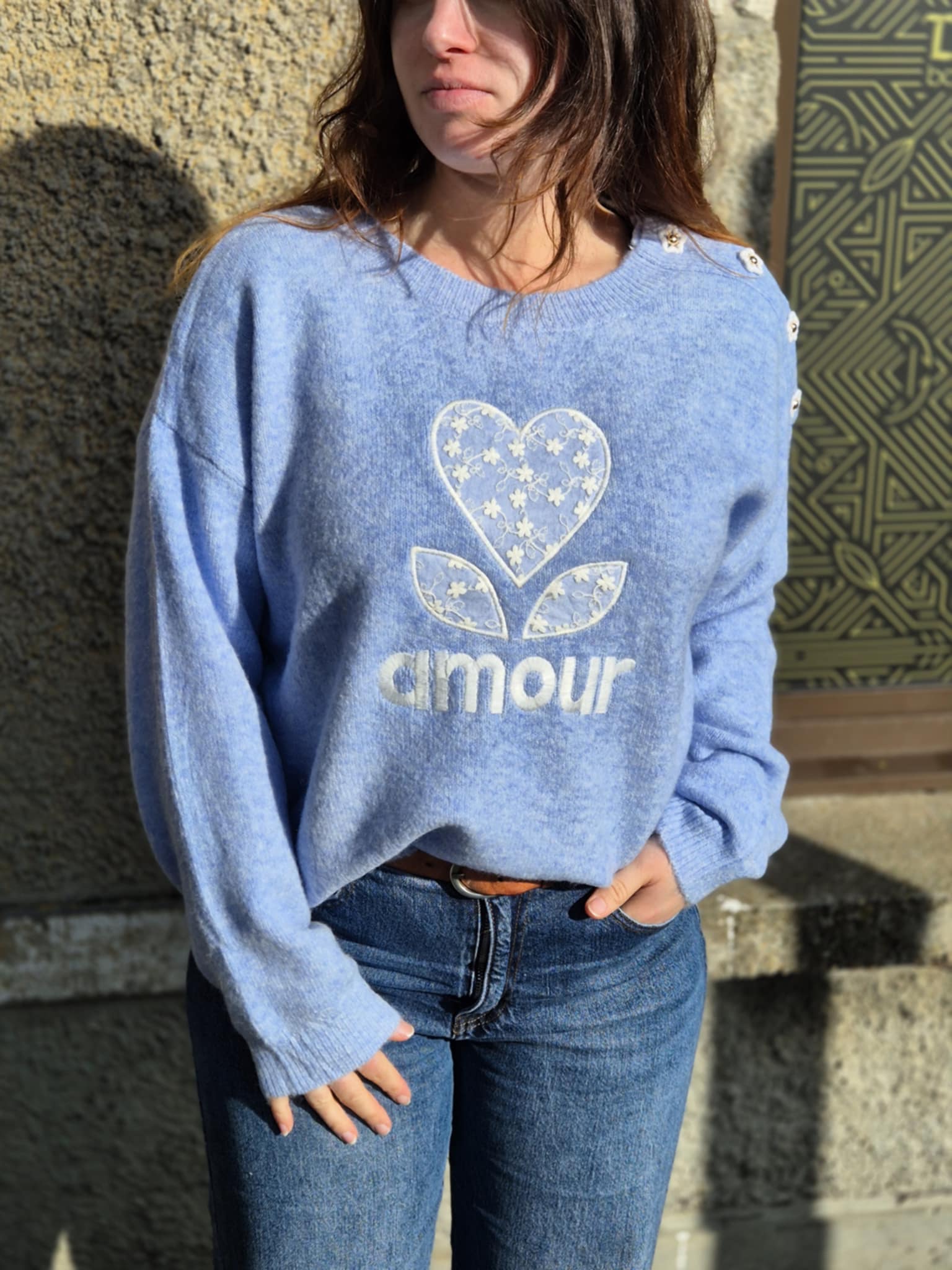 Pull "AMOUR" Bleu ciel